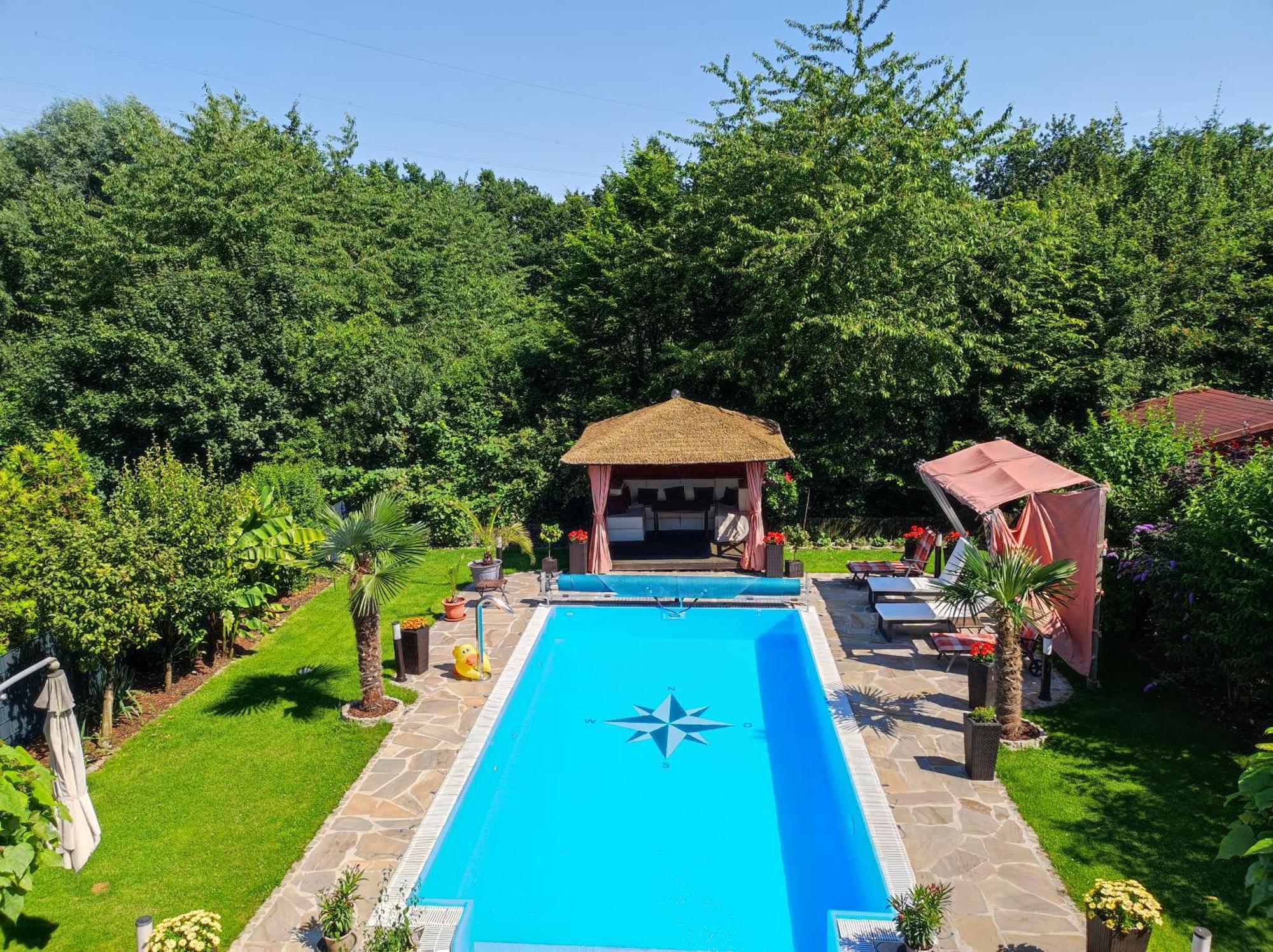 Ferienwohnung "Sanssouci", Muelheim Selbeck Mülheim an der Ruhr Dış mekan fotoğraf